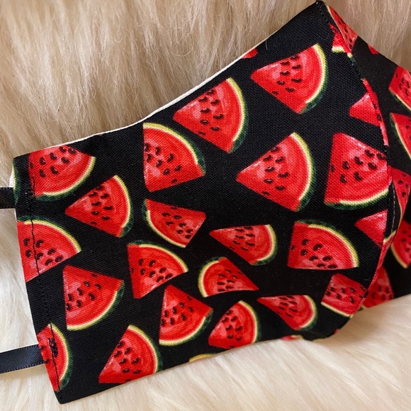 ❤️Womens Set of Two Face Masks❤️ - Picture 5 of 5